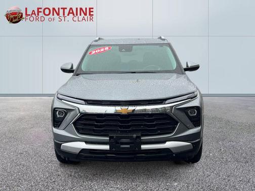 Sterling Gray Metallic 2025 Chevrolet Trailblazer LT