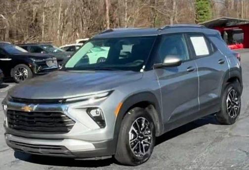 Sterling Gray Metallic 2025 Chevrolet Trailblazer LT