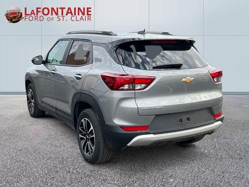 Sterling Gray Metallic 2025 Chevrolet Trailblazer LT