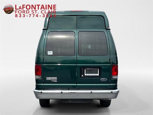 2008 Ford E350 Super Duty XL