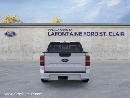 White Metallic 2026 Ford Maverick Lobo High