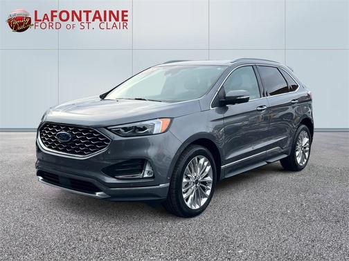 2022 Ford Edge Titanium