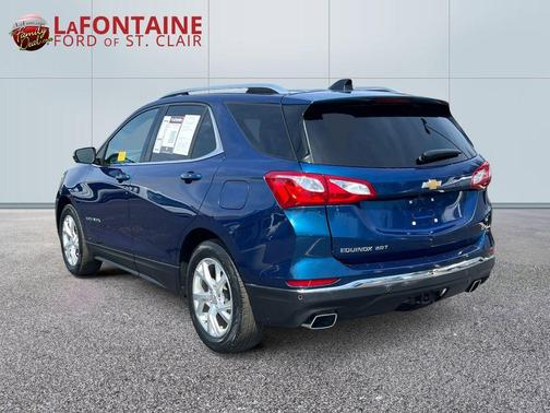Pacific Blue Metallic 2019 Chevrolet Equinox 2LT