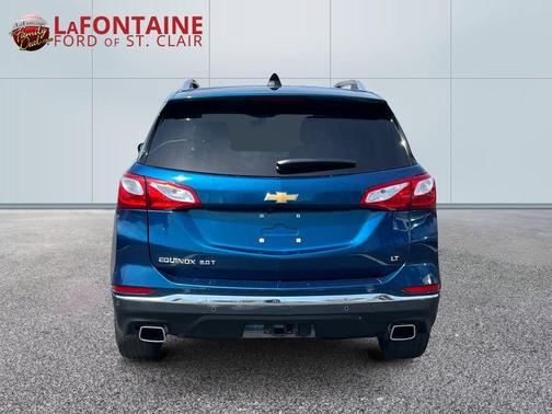 Pacific Blue Metallic 2019 Chevrolet Equinox 2LT