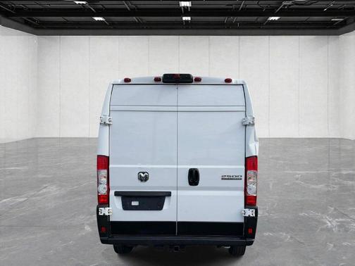 Bright White Clearcoat 2023 RAM ProMaster 2500 High Roof
