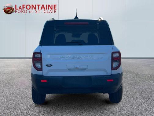 Oxford White 2025 Ford Bronco Sport Outer Banks