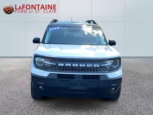 Oxford White 2025 Ford Bronco Sport Outer Banks