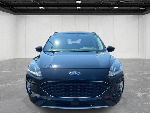 Black Metallic 2020 Ford Escape SEL