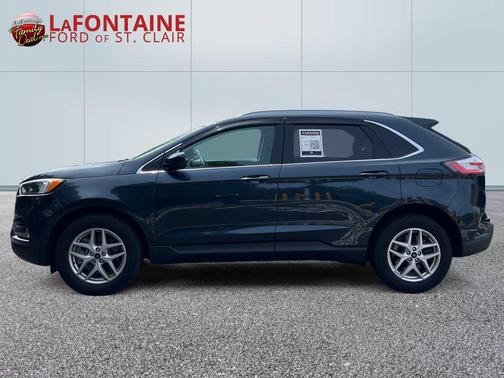Blue Metallic 2024 Ford Edge SEL