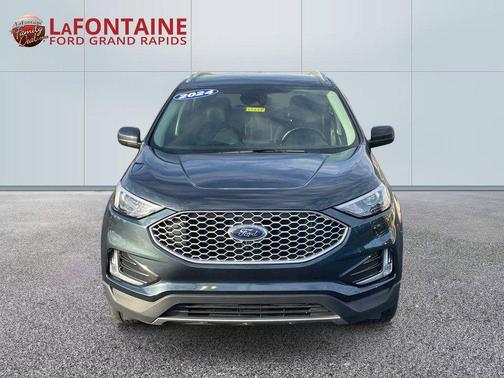 Blue Metallic 2024 Ford Edge SEL