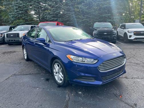 Blue Metallic 2014 Ford Fusion SE