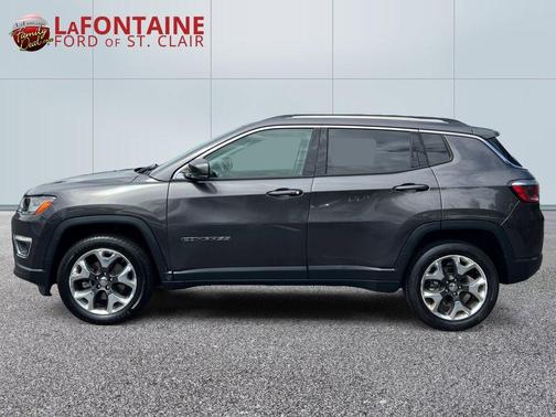 Granite Crystal Clearcoat Metallic 2019 Jeep Compass Limited
