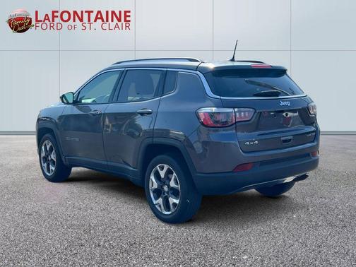 Granite Crystal Clearcoat Metallic 2019 Jeep Compass Limited