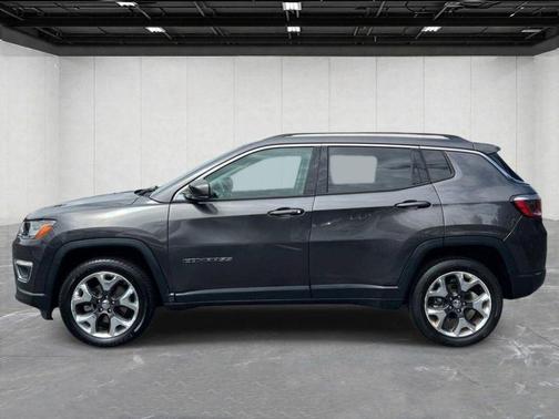 Granite Crystal Clearcoat Metallic 2019 Jeep Compass Limited