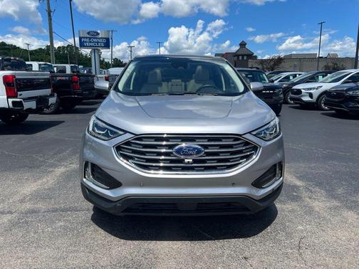 Silver Metallic 2020 Ford Edge Titanium