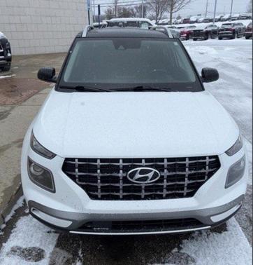 2022 Hyundai VENUE Limited
