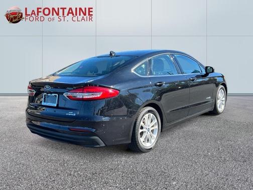 2019 Ford Fusion Hybrid SE