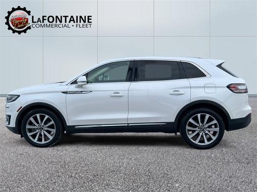 2019 Lincoln Nautilus Select