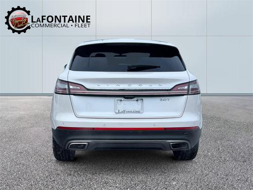 2019 Lincoln Nautilus Select