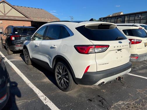 2020 Ford Escape Titanium