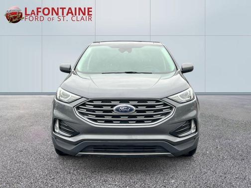 Gray Metallic 2022 Ford Edge SEL
