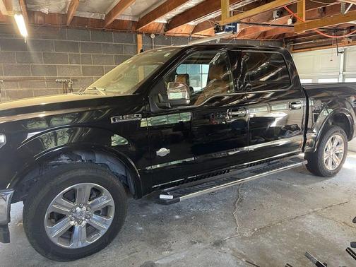 Shadow Black 2018 Ford F-150 King Ranch