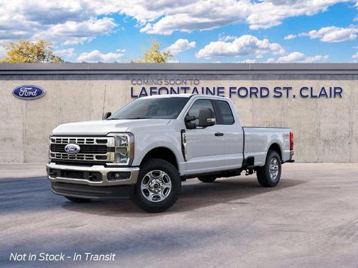 Oxford White 2027 Ford F-250 F-250Â XLT
