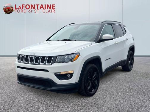 White Clearcoat 2019 Jeep Compass Latitude