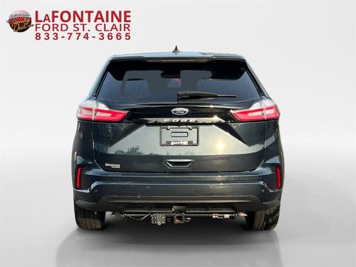 2022 Ford Edge ST Line