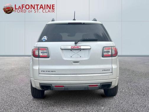 2016 GMC Acadia Denali