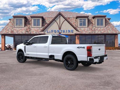 White Metallic 2026 Ford F-350 Lariat Super Duty