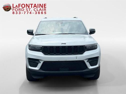 2024 Jeep Grand Cherokee Laredo