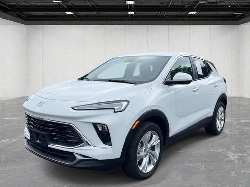 Summit White 2025 Buick Encore GX Preferred