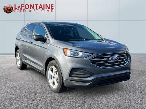 2022 Ford Edge SE