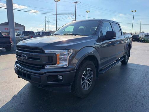 Magnetic 2018 Ford F-150 XLT
