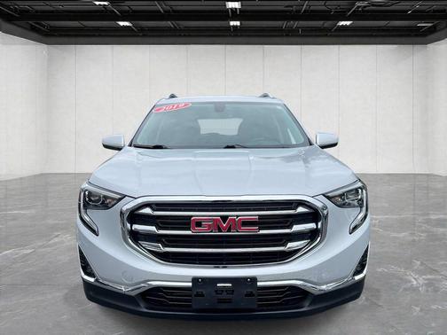 Quicksilver Metallic 2019 GMC Terrain SLT