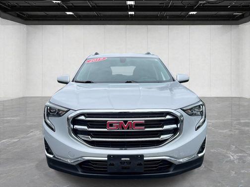 Quicksilver Metallic 2019 GMC Terrain SLT