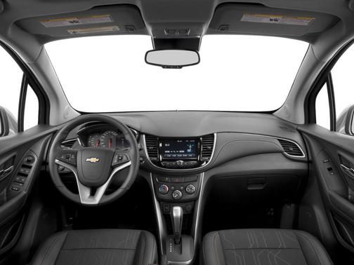 Summit White 2018 Chevrolet Trax LT
