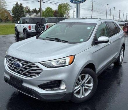 Ingot Silver 2019 Ford Edge SEL