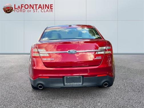 2014 Ford Taurus SEL