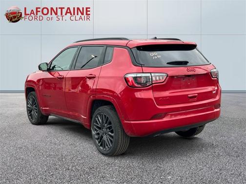 2023 Jeep Compass (RED) Edition
