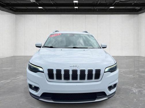 Bright White Clearcoat 2019 Jeep Cherokee Limited