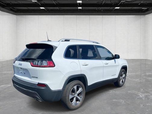 Bright White Clearcoat 2019 Jeep Cherokee Limited