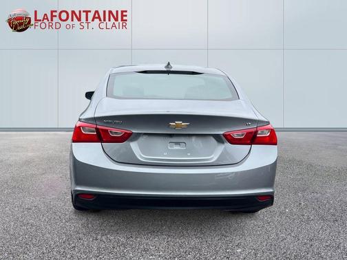 Sterling Gray Metallic 2023 Chevrolet Malibu LT