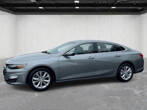 Sterling Gray Metallic 2023 Chevrolet Malibu LT