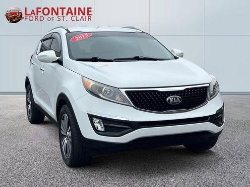 Clear White 2015 Kia Sportage EX