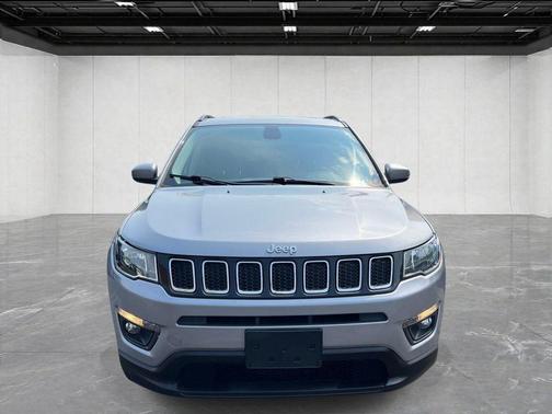 Billet Silver Metallic 2020 Jeep Compass Latitude