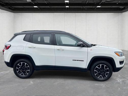 White Clearcoat 2020 Jeep Compass Trailhawk