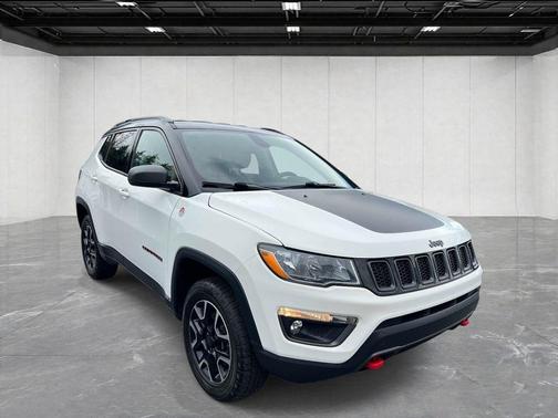 White Clearcoat 2020 Jeep Compass Trailhawk