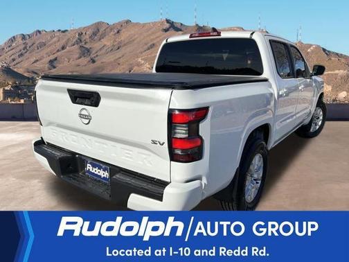 2022 Nissan Frontier SV